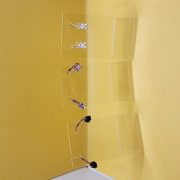 Jewelry - 3 pairs of dangle pierced clip earrings